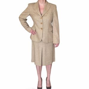 MK Maska Italian Beige Angora Wool Box Pleat Skirt Suit 2 pc Size US 12